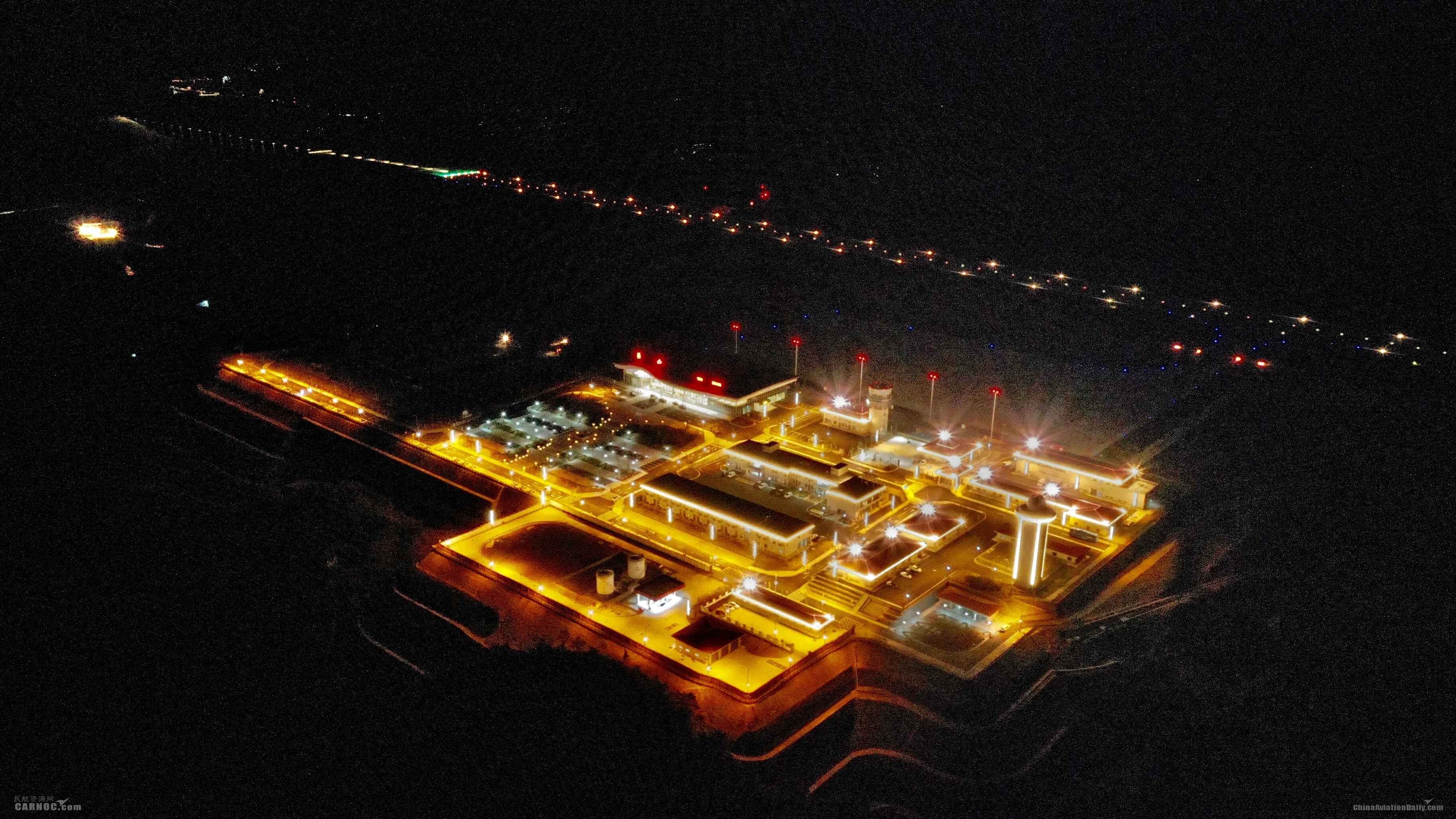 巫山機(jī)場(chǎng)建設(shè)工程正式通過(guò)行業(yè)驗(yàn)收
機(jī)場(chǎng)供圖