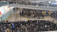 香港機場恢復辦登機手續(xù)，黑衣人揚言“再接機”-以色列的空運