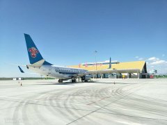 富蘊(yùn)機(jī)場(chǎng)8月保障各類飛行6397架次-北美國際國際快遞