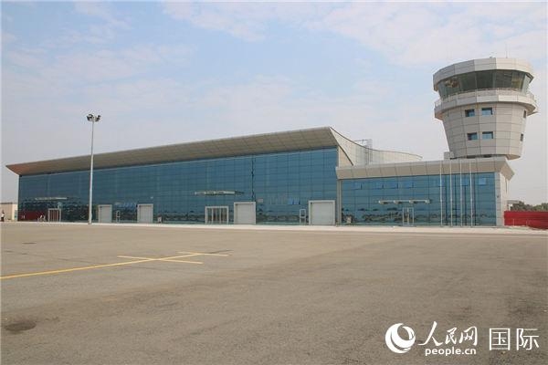 紐約國際快遞中企承建的安哥拉奎托機(jī)場(chǎng)投運(yùn)