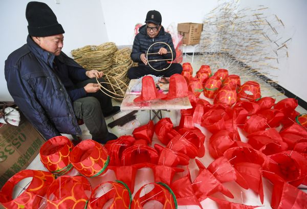 扎燈籠，中郵物流單號查詢 ，迎新年