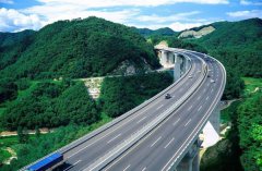 白俄羅斯-千方集團(tuán)中標(biāo)全國首個(gè)重點(diǎn)車輛大數(shù)據(jù)智能管控項(xiàng)目