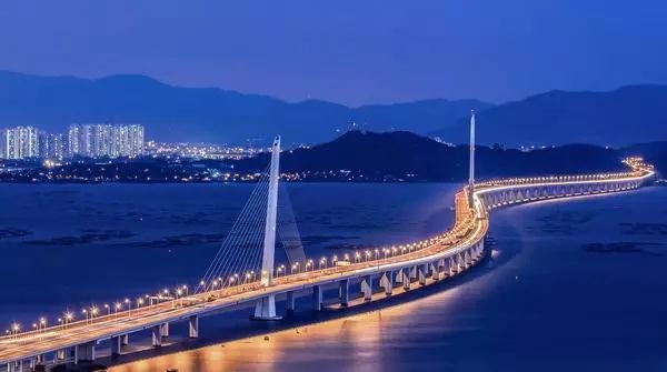 船期查詢-張云飛:建議在大灣區(qū)構(gòu)建智能航運產(chǎn)業(yè)生態(tài)
