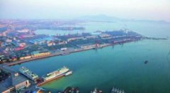 上?？者\(yùn)公司山東港口煙臺(tái)港幾內(nèi)亞海外項(xiàng)目月吞吐量突破400萬(wàn)噸