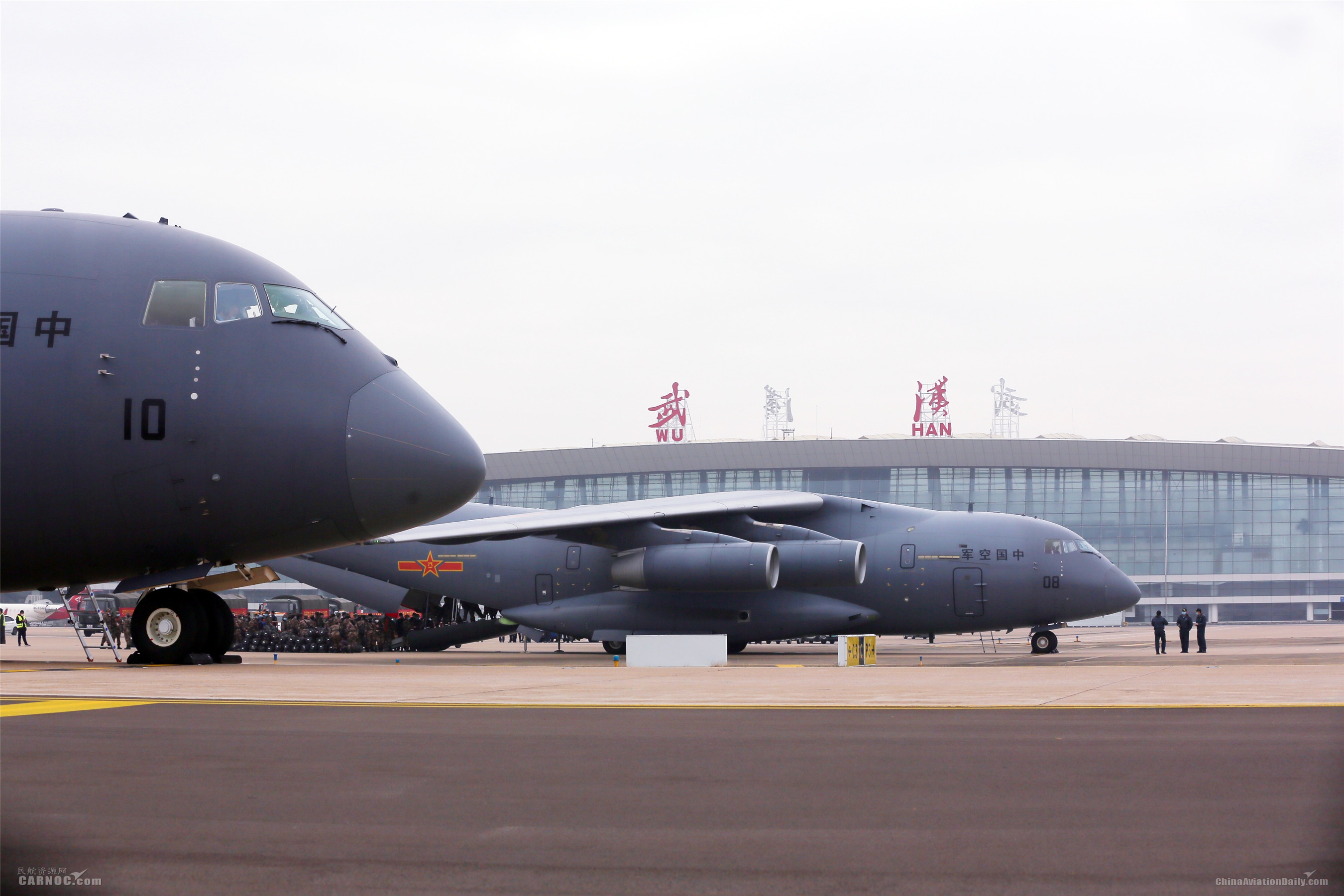 深圳空運(yùn)價(jià)格查詢-打贏武漢保衛(wèi)戰(zhàn) 軍隊(duì)醫(yī)護(hù)再增援