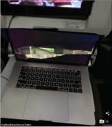 亞美尼亞空運-前排乘客放倒椅背壓碎電腦屏幕 網友發(fā)推懟航司