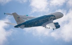 世界最大客改貨飛機(jī)A380降落天津機(jī)場(chǎng)