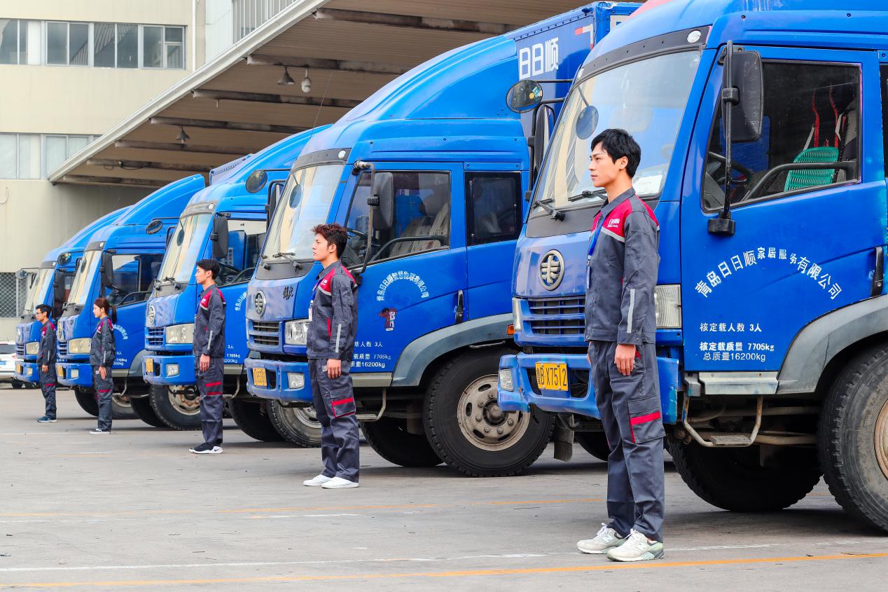 通過(guò)對(duì)全景智能掃描站、龍門(mén)揀選機(jī)器人等所有領(lǐng)先智能裝備以三維數(shù)字孿生進(jìn)行治理
-空運(yùn)查詢(xún)